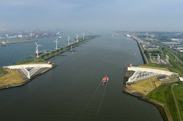 سلاطین مقابله با سیل در جهان