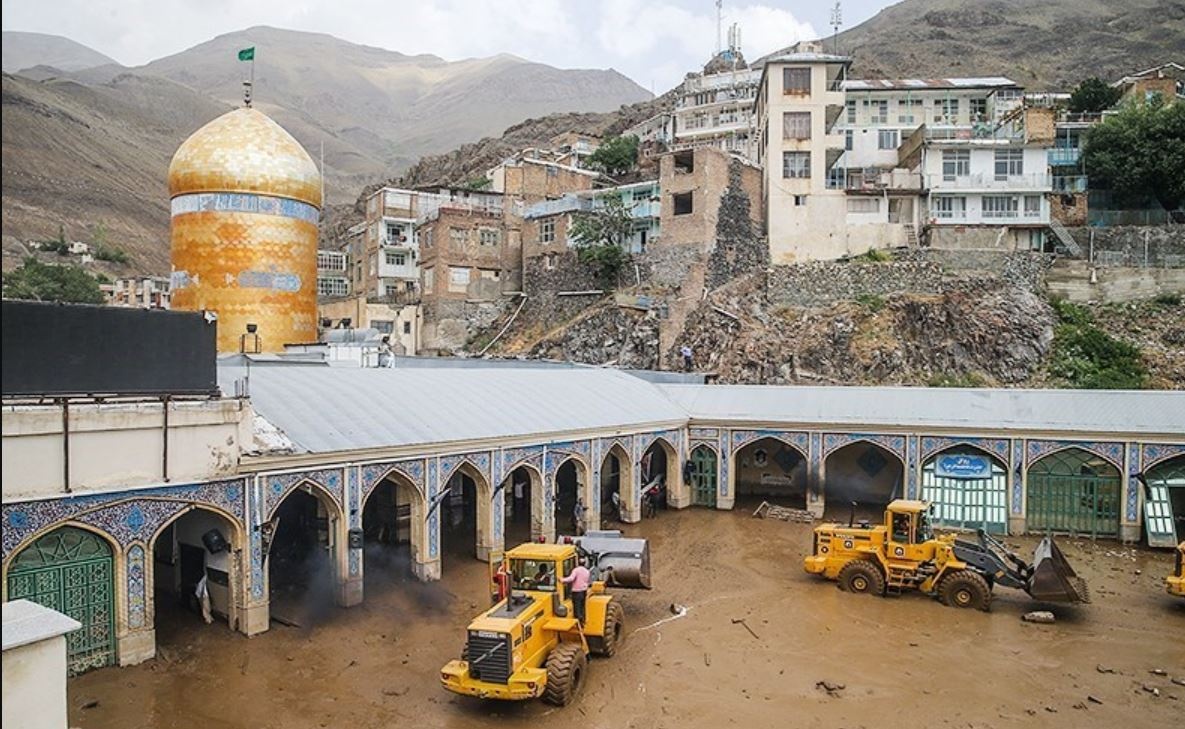 امام‌زاده داوود متروپلی دیگر