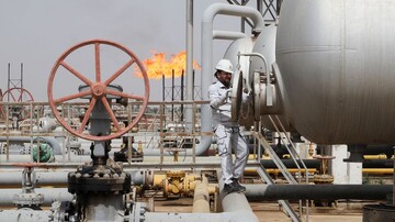 سقوط نفت به قیمت قبل از جنگ