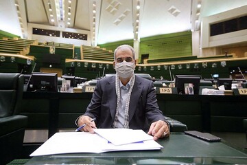 خبر مهم وزیر درباره احکام رتبه بندی/معلمان منتظر افزایش حقوق باشند؟