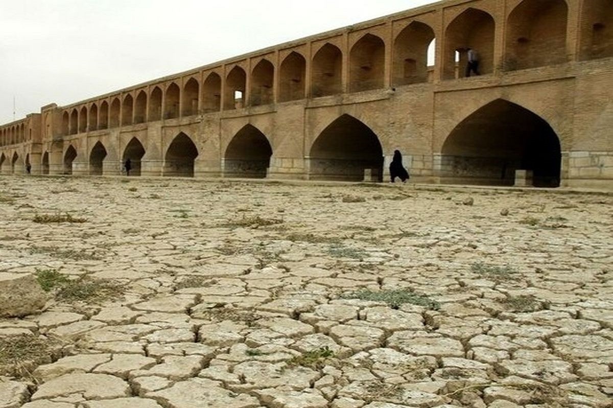 ایران چه مقدار از آبهای سطحیاش را از دست داده؟ ایران چه مقدار از آبهای سطحیاش را از دست داده؟