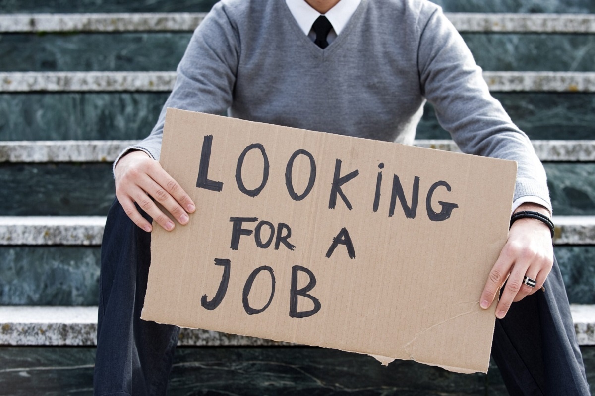 به ازای هر بیکار تحصیلکرده، چند بی‌سواد بیکار هستند؟
