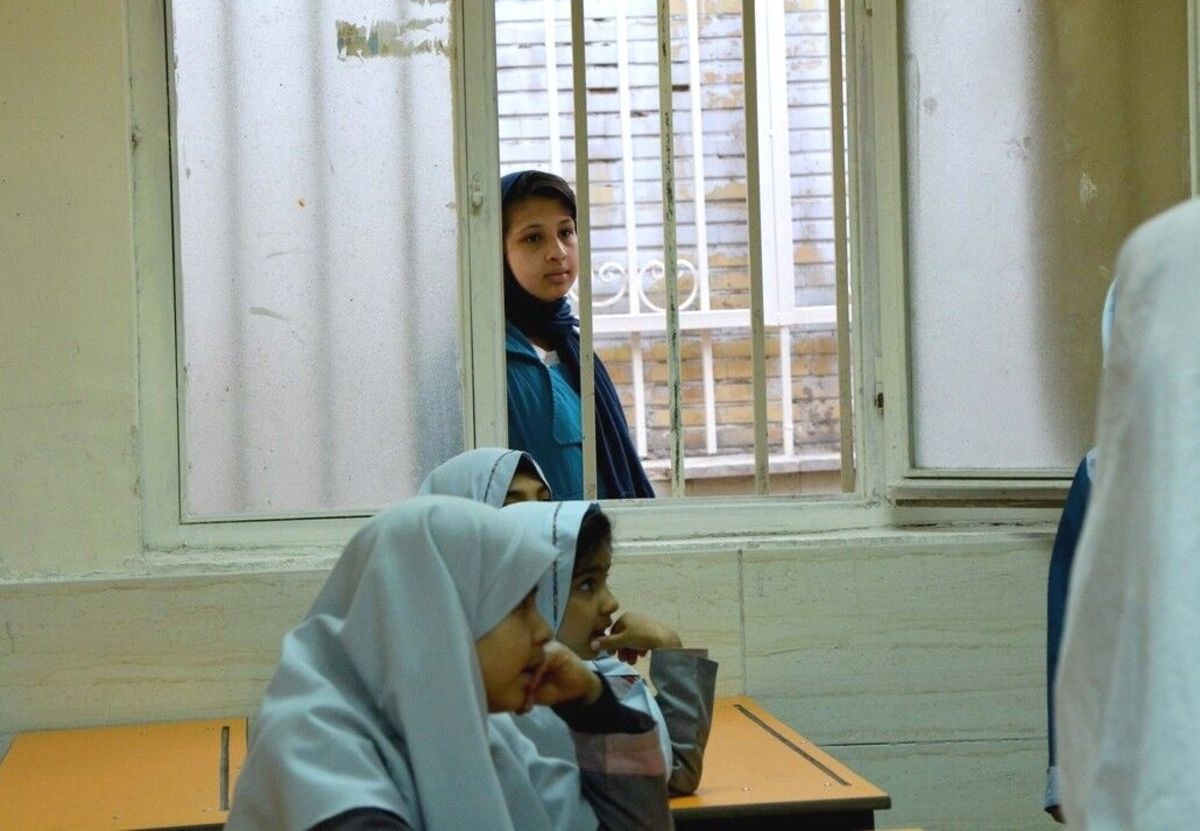  حادثه مدرسه اردبیل از نگاه مادران: دختران شعار دادند، ماموران حمله کردند