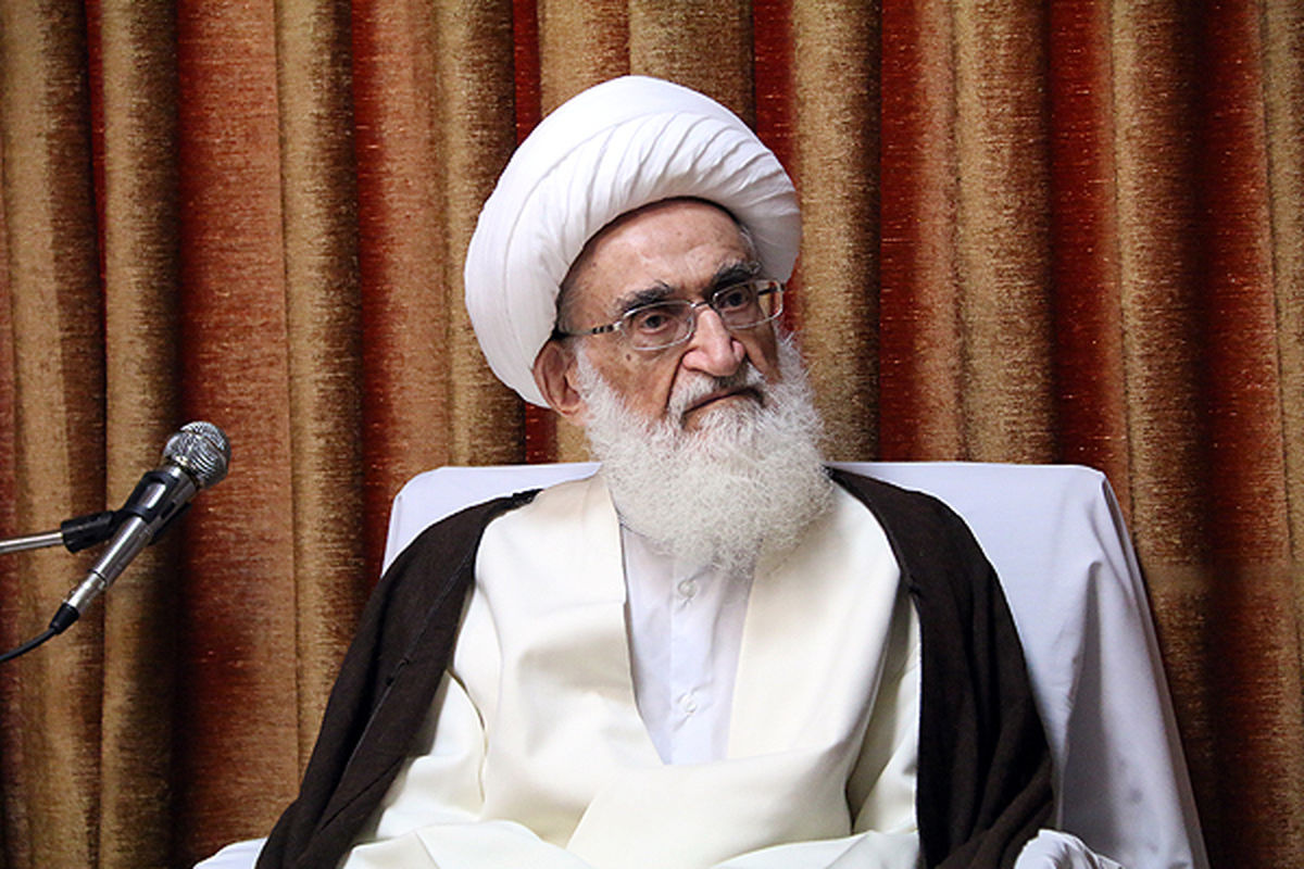 آیت الله نوری همدانی: مسئولان مشکلات اقتصادی و فرهنگی مردم را حل نمایند آیت الله نوری همدانی: مسئولان مشکلات اقتصادی و فرهنگی مردم را حل نمایند