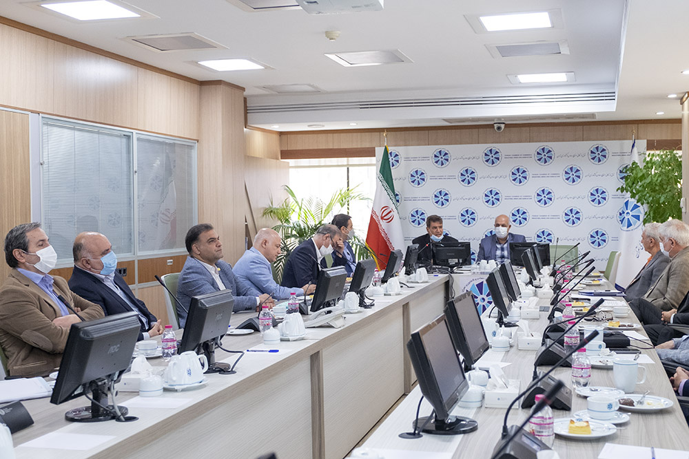 عمر ممنوعیتهای وارداتی چقدر است؟ عمر ممنوعیتهای وارداتی چقدر است؟