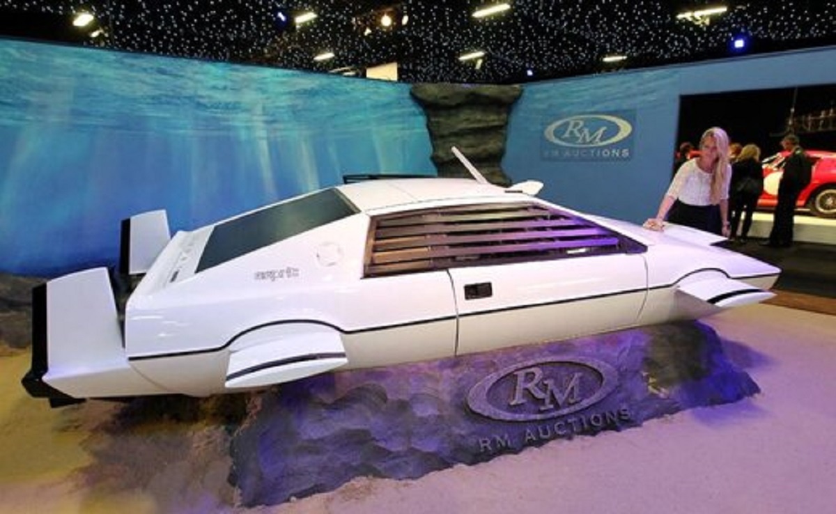 خودروی عجیب یک میلیون دلاری ایلان ماسک + عکس خودروی عجیب یک میلیون دلاری ایلان ماسک + عکس