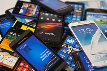 ماجرای فروش کیلویی گوشی‌های موبایل چیست؟