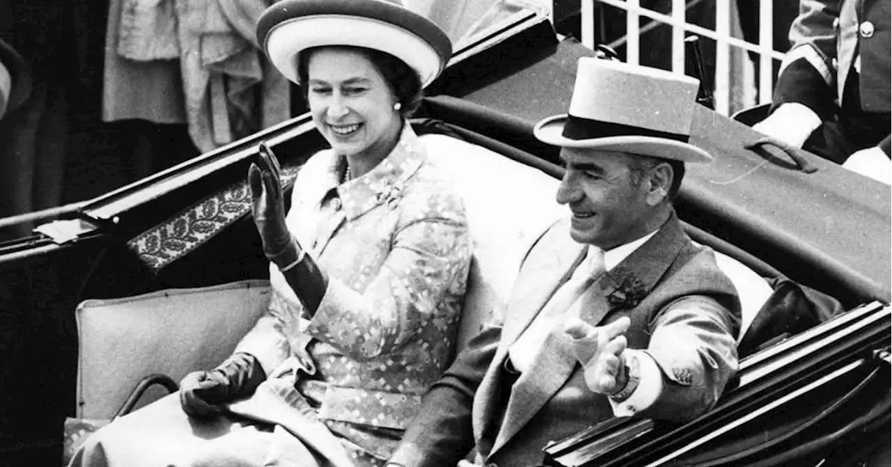 تصاویری قدیمی از سفر ملکه انگلیس به ایران تصاویری قدیمی از سفر ملکه انگلیس به ایران