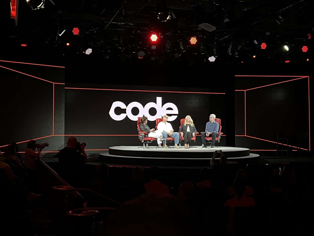 سه روایت دست اول از استیو جابز  سه روایت دست اول از استیو جابز