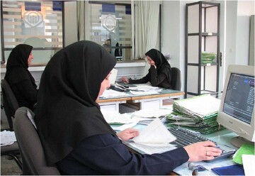 افزایش حقوق کارمندان دوباره به مشکل خورد