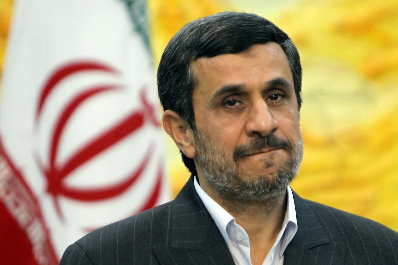  احمدی‌نژاد کجا غیبش زده؟