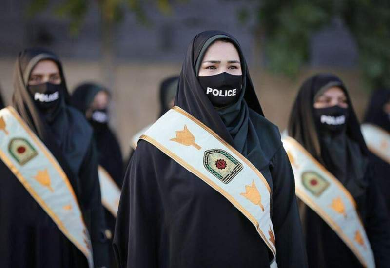 ورود یگان‌های ویژه پلیس زن در مواجهه با معترضان