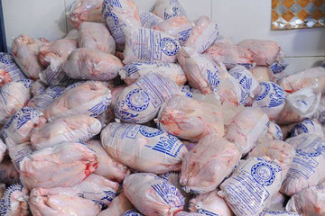 گوشت مرغ خارجی وارد ایران می‌شود