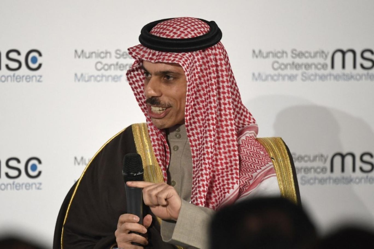 وزیر خارجه عربستان در انتظار دیدار امیرعبداللهیان