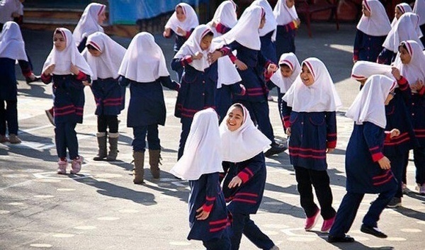 ساعت شیفت بعداز ظهر مدارس تغییر کرد ساعت شیفت بعداز ظهر مدارس تغییر کرد