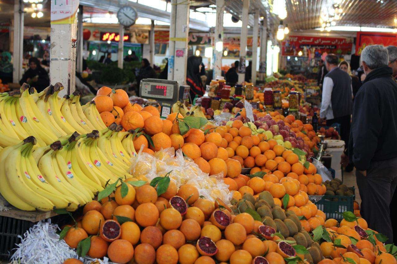 آخرین قیمت میوه‌ شب عید در میدان تره‌بار مشخص شد