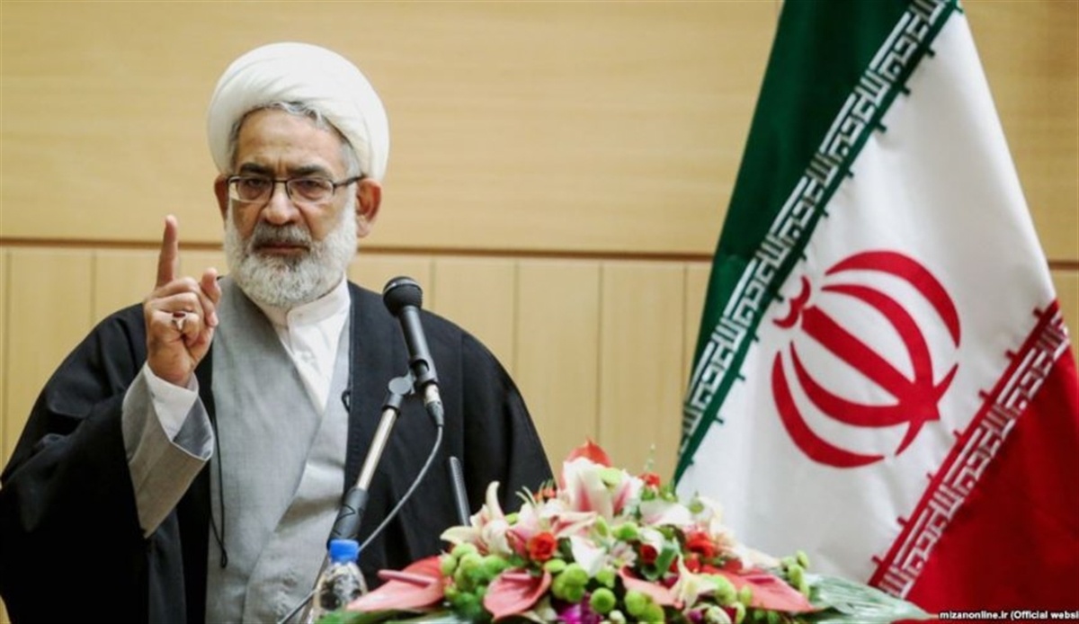 مسمومیت دانش آموزان قم احتمالا عمدی است مسمومیت دانش آموزان قم احتمالا عمدی است