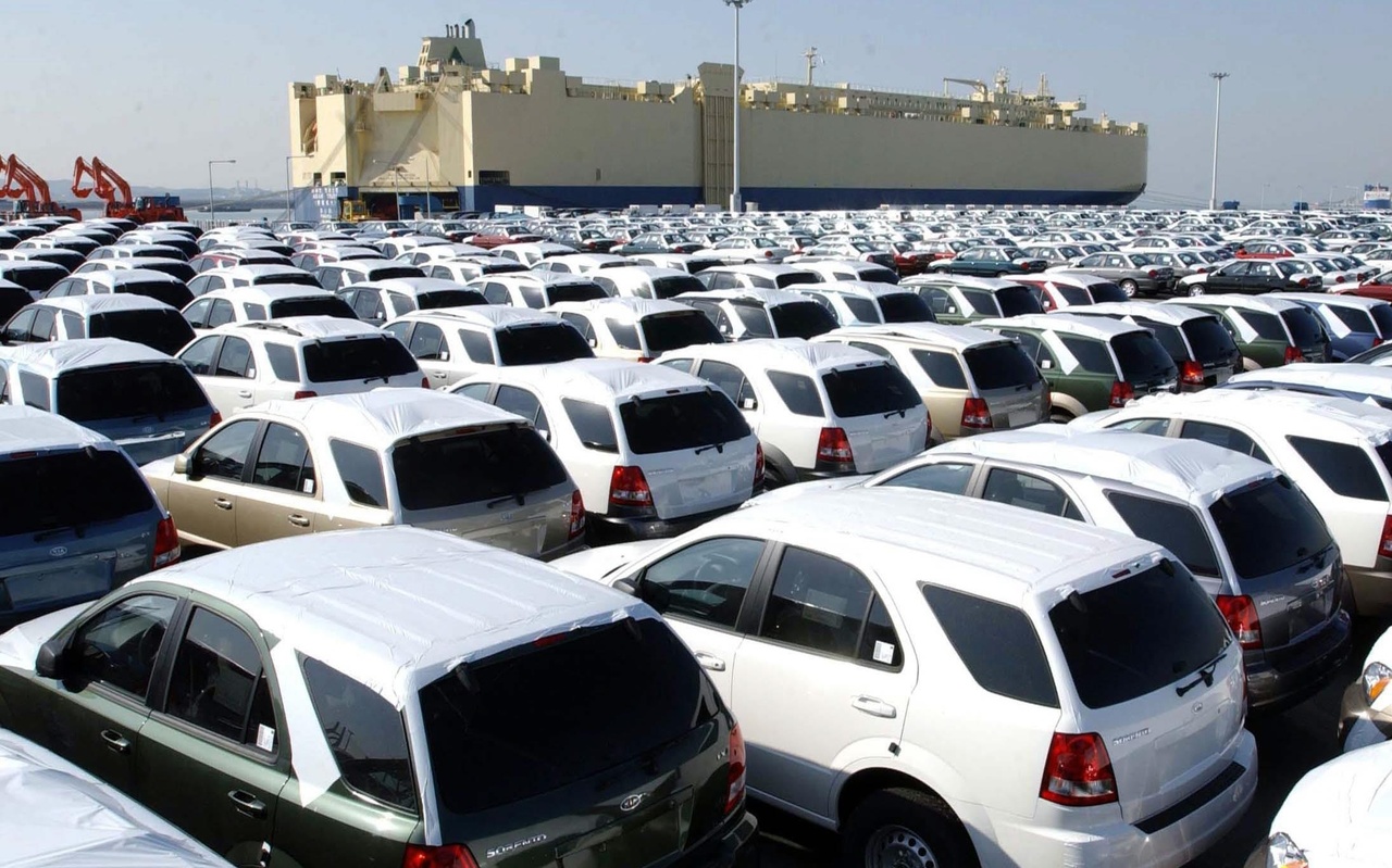 اعلام زمان معرفی شرکت‌های مجاز برای واردات خودرو 