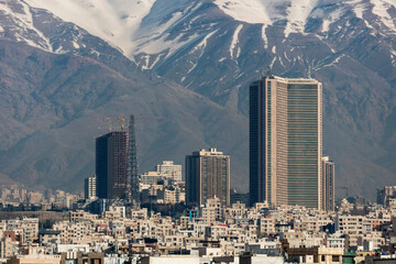 فاصله تکان‌دهنده قیمت گران‌ترین و ارزان‌ترین خانه‌ها در تهران!