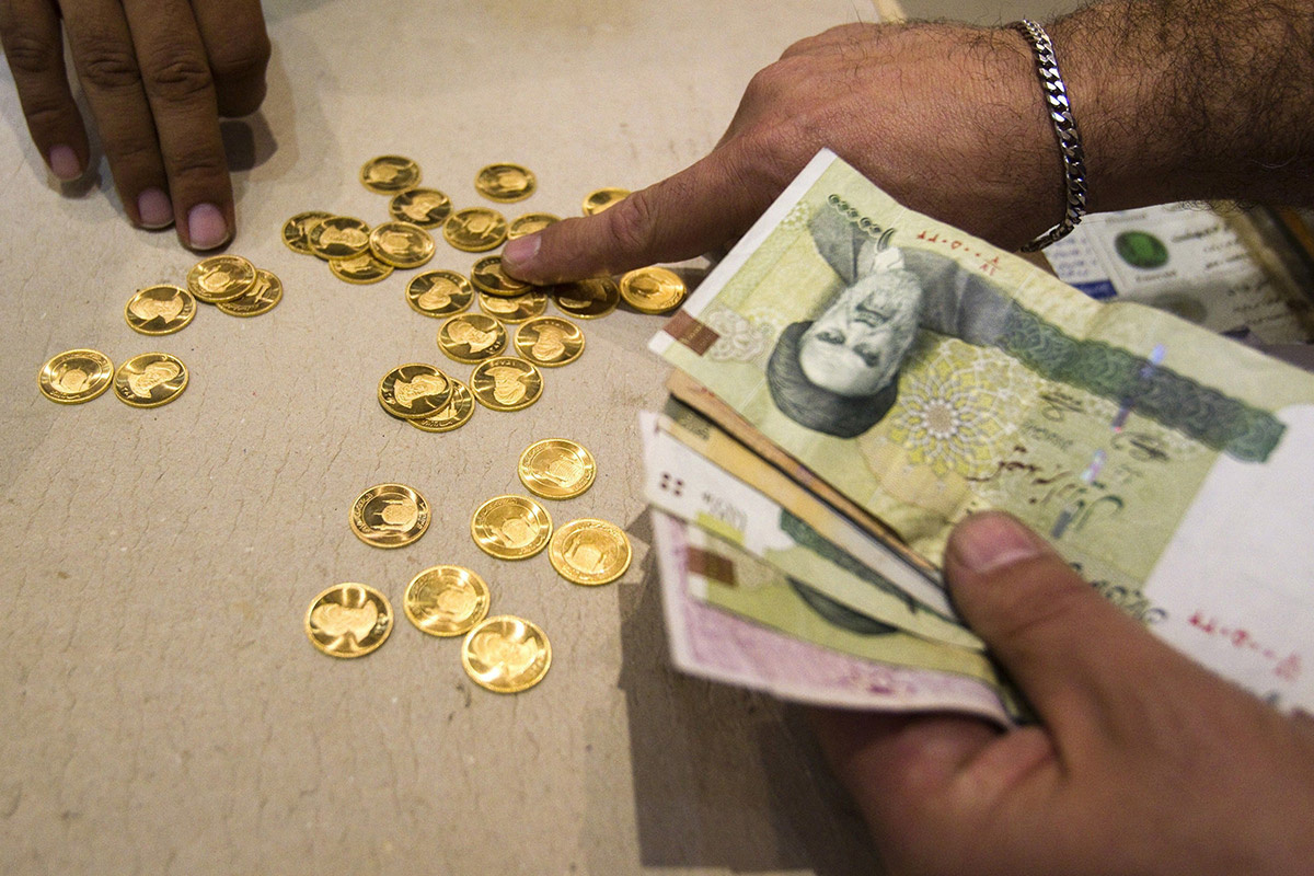 سکه و طلا باز هم ارزان شد / پیش بینی قیمت طلا و سکه توسط رئیسی اتحادیه طلا
