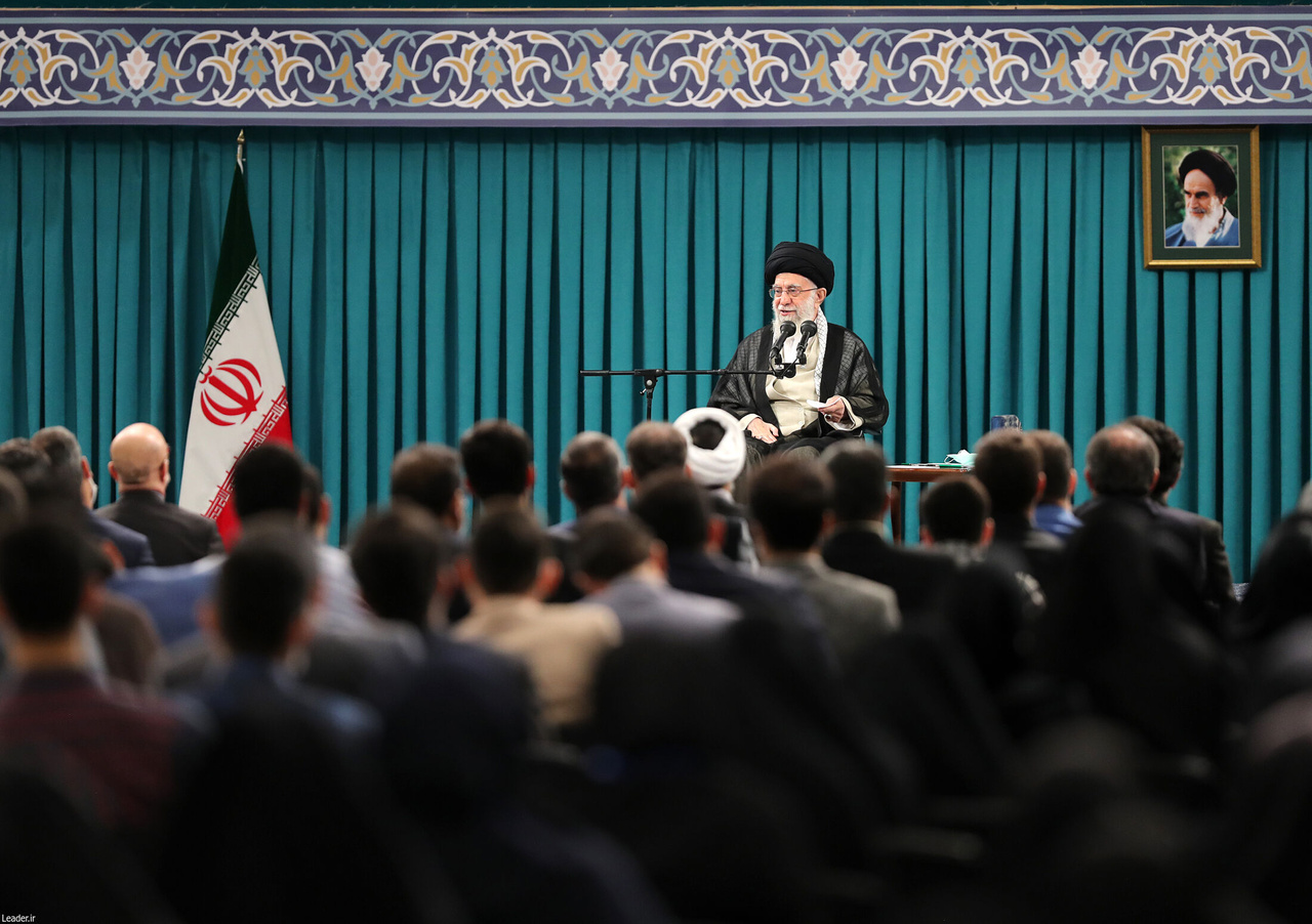 هرگز نقاط ضعف را انکار نکردهایم هرگز نقاط ضعف را انکار نکردهایم