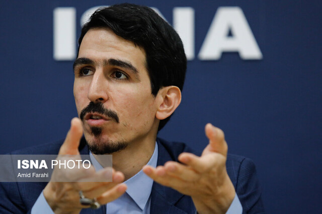 نماینده تهران ماجرای استعفای وزیر نفت را لو داد؟  نماینده تهران ماجرای استعفای وزیر نفت را لو داد؟