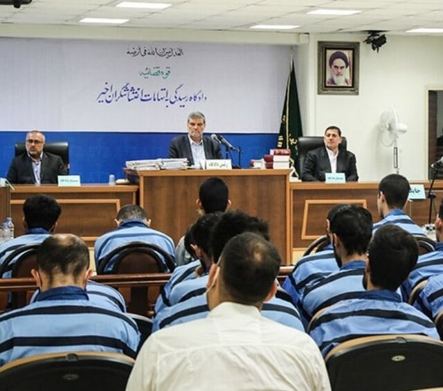در نخستین جلسه دادگاه دستگیرشدگان ناآرامی‌های اخیر در تهران چه گذشت؟
