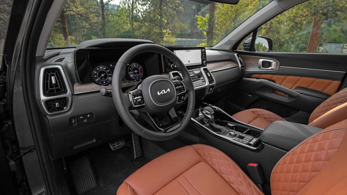 این خودرو محبوب ایرانیان وارد نمیشود!