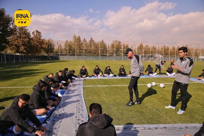 تصویر هفته: از ربایندگان پروفسور تا قیچیبرگردان طارمی