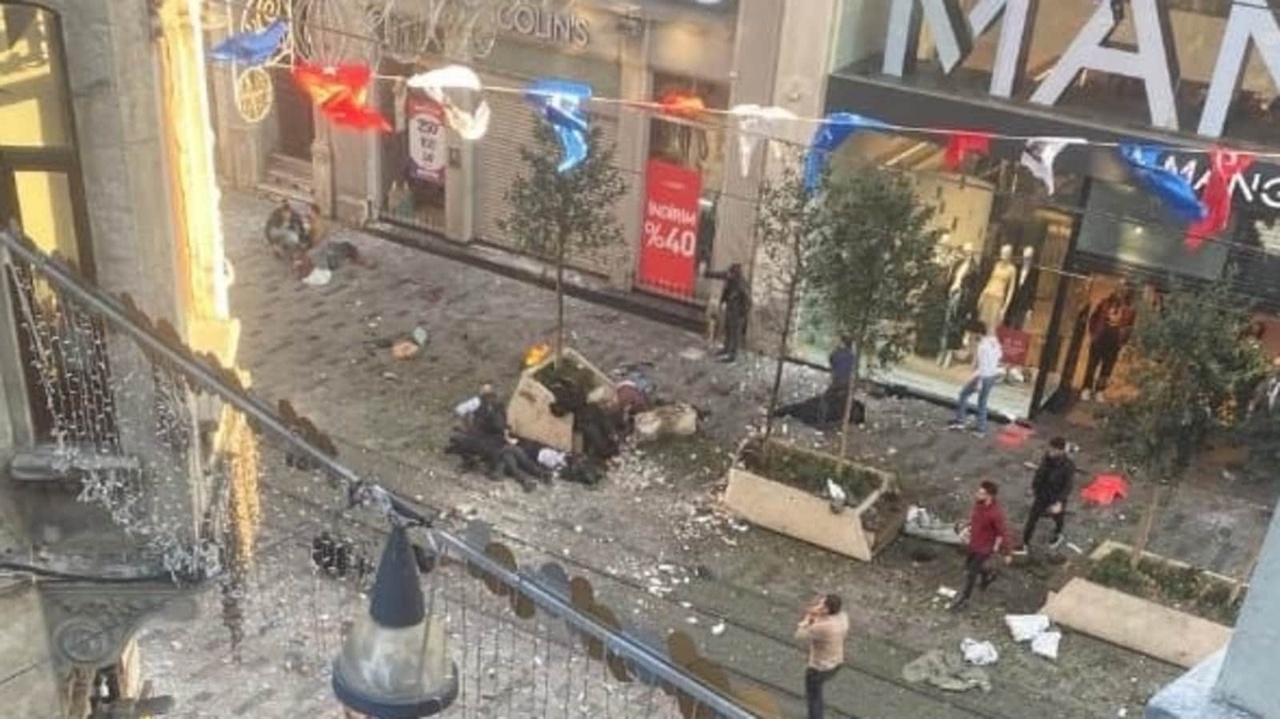 ویدیوی جدید از لحظه انفجار استانبول + آمار کشته‌ها