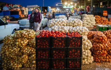 چرا پیاز و گوجه فرنگی گران شد؟