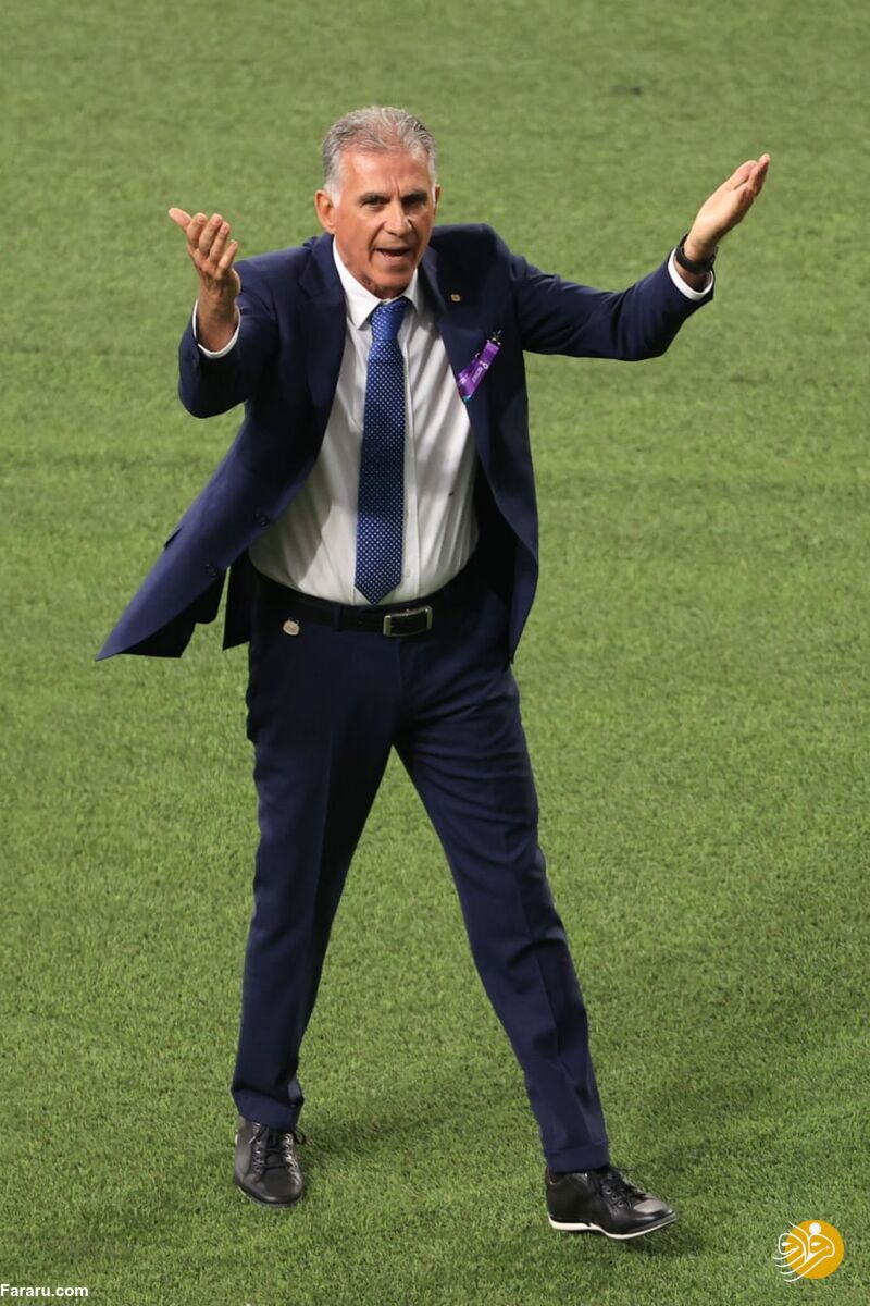 تصاویر جنجالی کیروش رو به تماشاگران ایرانی