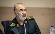 ایران به سربازان این کشور آموزش نظامی می‌دهد