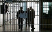 قاچاق موبایل به زندان با این کلک + فیلم