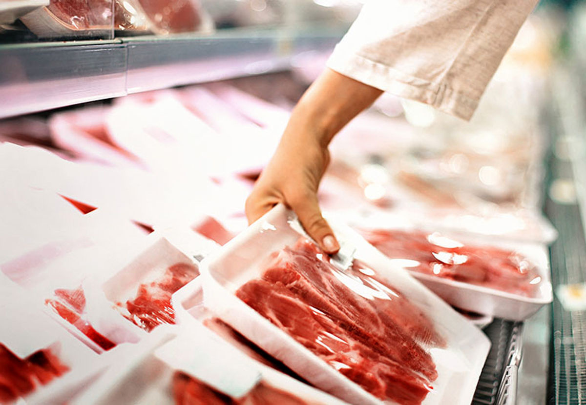 واردات روزانه ۲۰۰ تن گوشت گرم به کشور