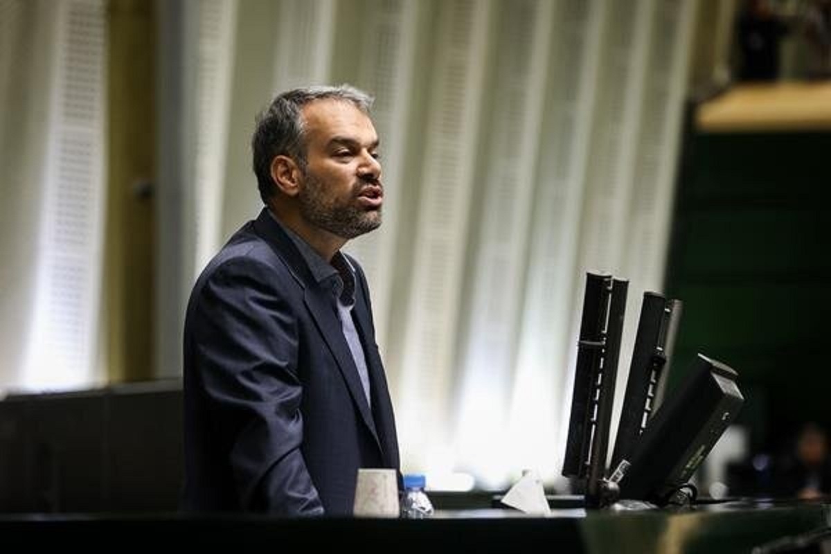 پاسخ تند نماینده مجلس به نظرسنجی دولت رئیسی پاسخ تند نماینده مجلس به نظرسنجی دولت رئیسی