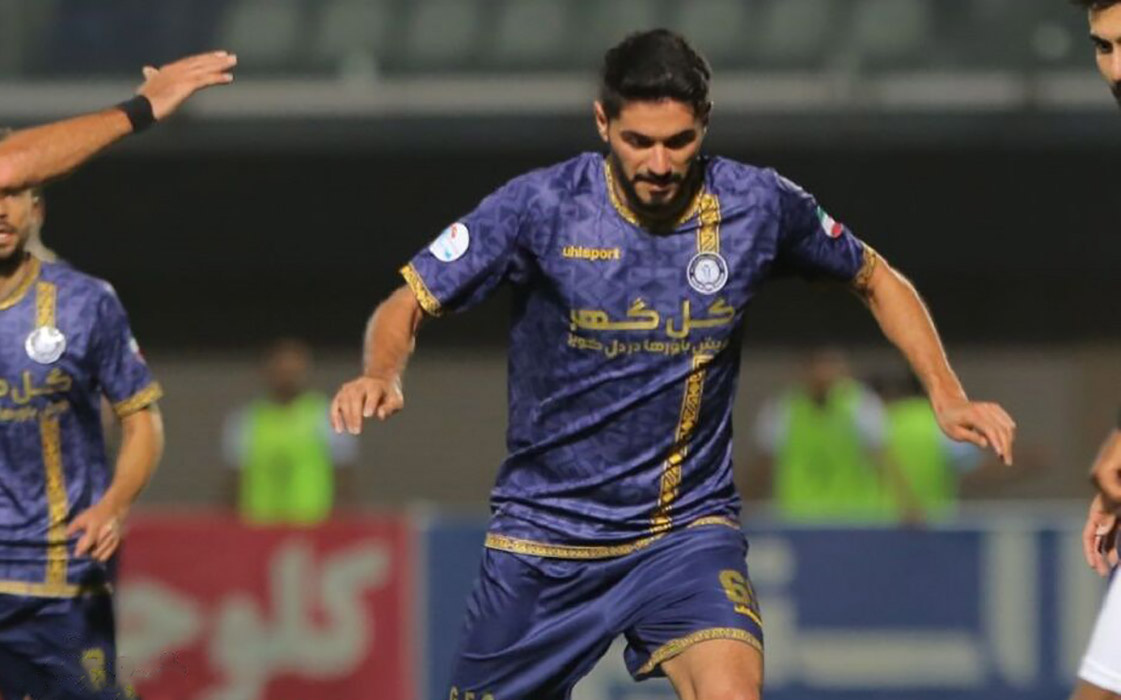دو بازیکن سابق استقلال و پرسپولیس ممنوع الخروج شدند دو بازیکن سابق استقلال و پرسپولیس ممنوع الخروج شدند
