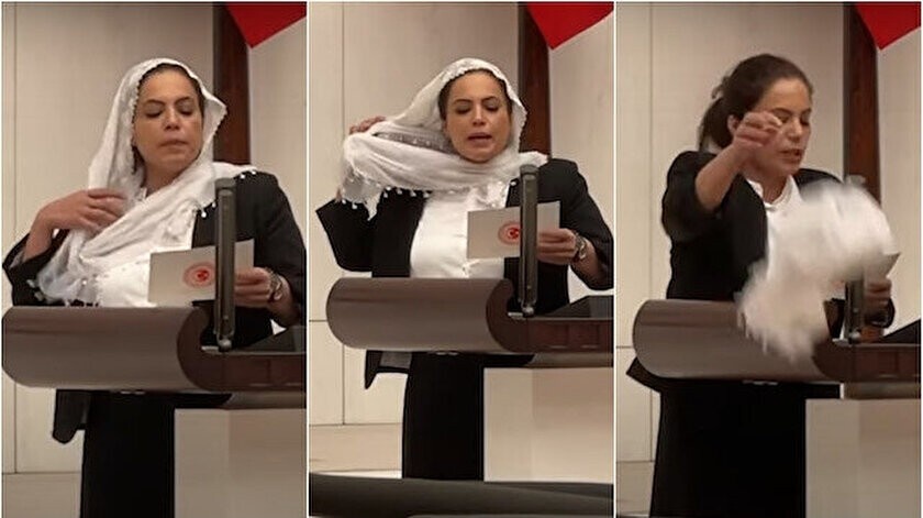نماینده ترکیه پشت تریبون کشف حجاب کرد+ عکس