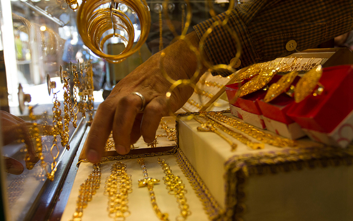 قیمت طلا ترمز برید / تاثیر جنگ در خاورمیانه بر بازار طلا