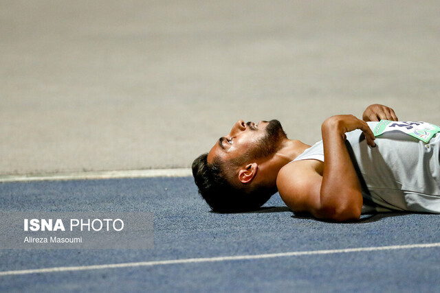 رکورددار پرتاپ نیزه چطور راننده تاکسی شد؟ رکورددار پرتاپ نیزه چطور راننده تاکسی شد؟