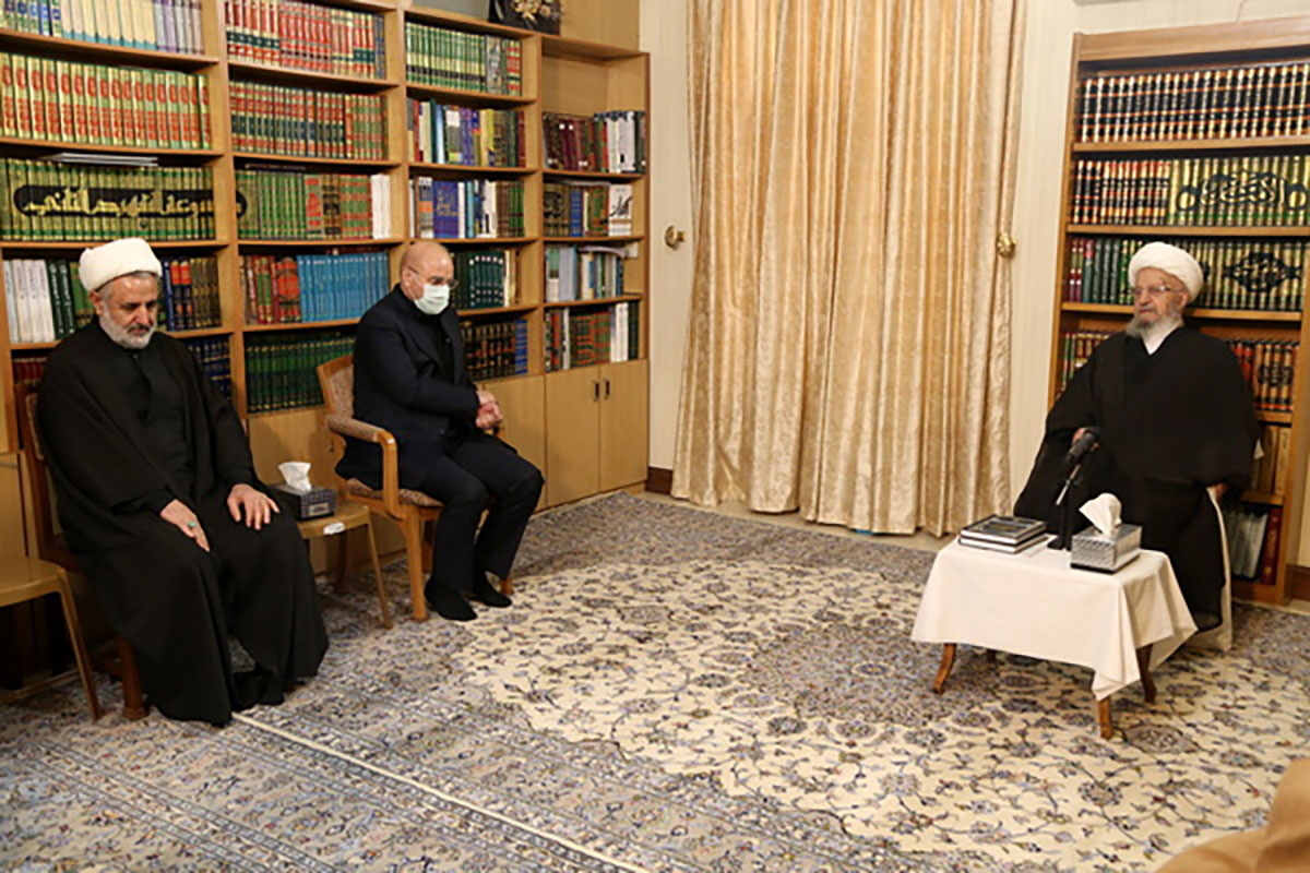 گرانیها صدای مراجع را بلند کرد / کنایه آیت الله آملی به قالیباف گرانیها صدای مراجع را بلند کرد / کنایه آیت الله آملی به قالیباف