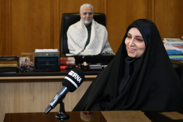 دختران سردار سلیمانی در شورای شهر و کنسرت همای+ عکس