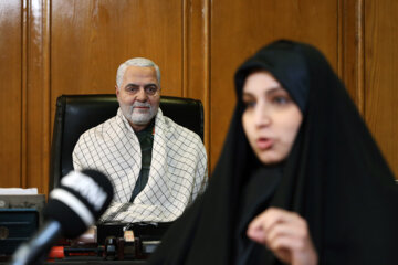 دختران سردار سلیمانی در شورای شهر و کنسرت همای+ عکس