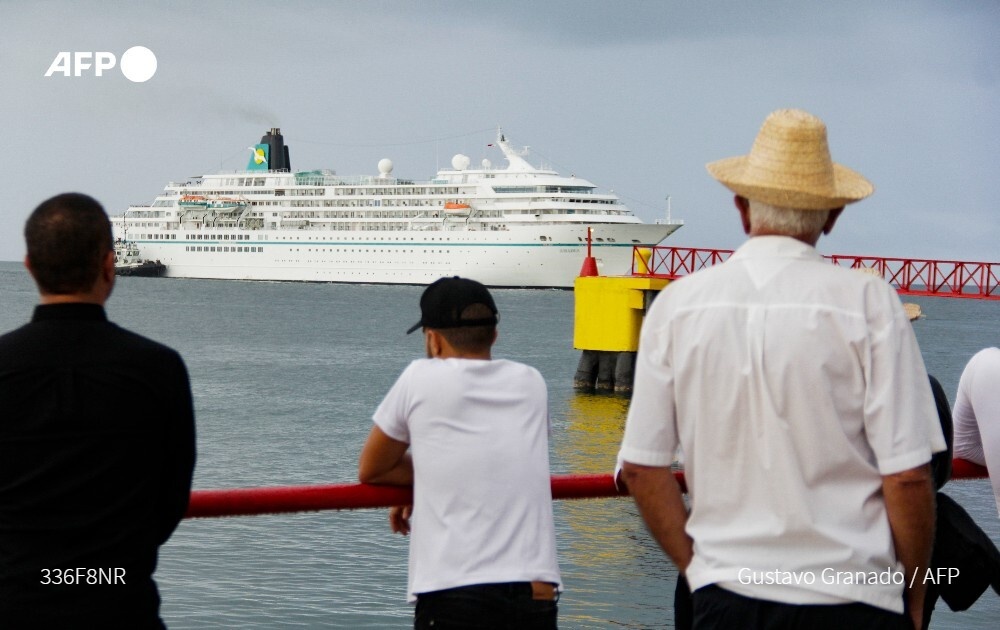 ونزوئلا هم ایران را دور میزند؟