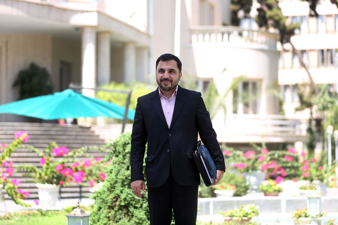 واکنش وزیر ارتباطات به تعطیلی استارتاپها واکنش وزیر ارتباطات به تعطیلی استارتاپها