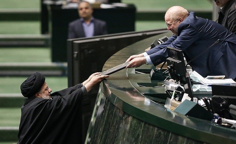 پولهای دولت کجا خرج میشود؟ / ۲۴ هزار میلیارد تومان صرف کمک بلاعوض! پولهای دولت کجا خرج میشود؟ / ۲۴ هزار میلیارد تومان صرف کمک بلاعوض!