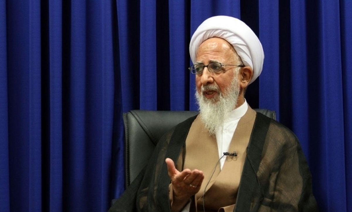 کنایه تند آیتالله جوادی آملی به این وزیر کنایه تند آیتالله جوادی آملی به این وزیر