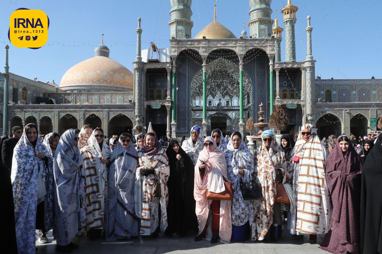 پوشش جالب مهمانان خارجی خانم خزعلی+ تصاویر