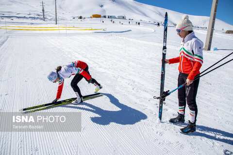 مسابقات پاتیناژ در تهران؟+ عکس