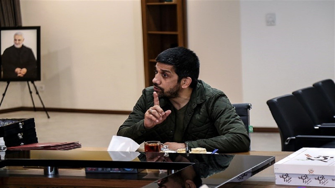 دفاع دختر ووشو کار ایرانی از علیرضا دبیر+ فیلم دفاع دختر ووشو کار ایرانی از علیرضا دبیر+ فیلم